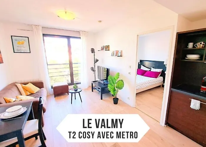 Le Valmy: Appartement Lumineux Au Pied Du Metro